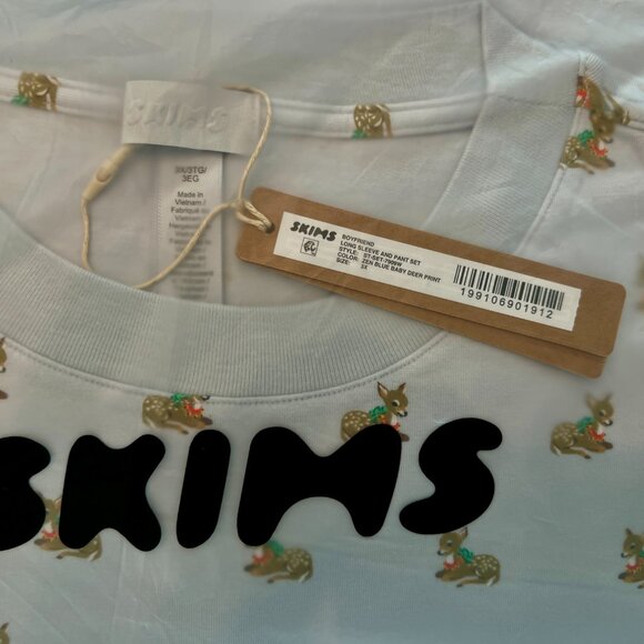 SKIMS LONG SLEEVE T-SHIRT AND PANT SET, DEER, NEW WITH TAGS, SOLD OUT ONLINE 3X! - Picture 9 of 11